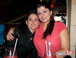 Foto 6 de Febrero 08 del 2014 en Blondie Bar Cali, Cali