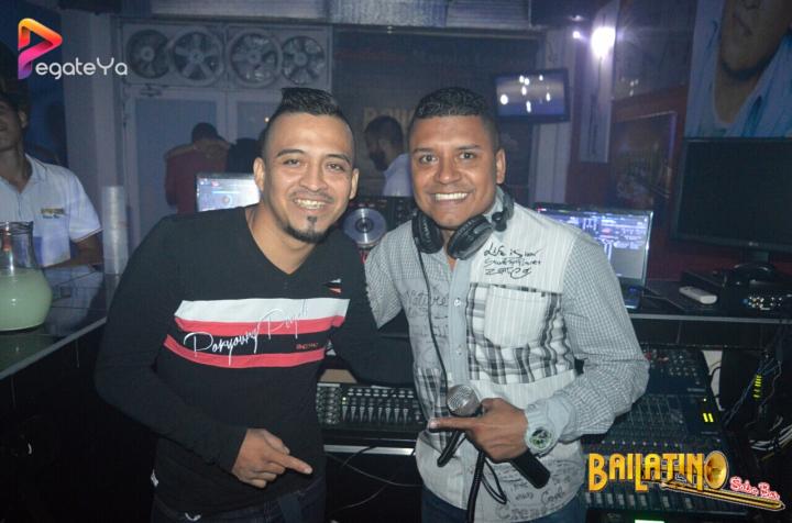 Foto 8 de Bailatino - 2do Fds Abril 2016 en Bailatino - Bar, Cali