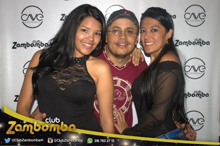 Foto 33 de ZAMBOMBA - julio 5 en Club Zambomba, Cali