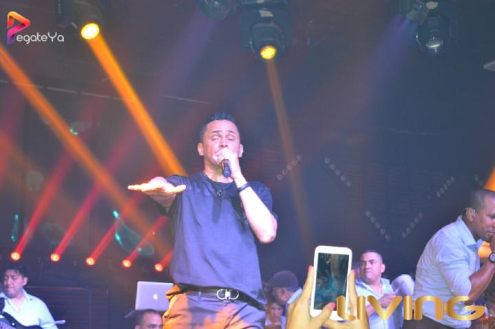 Foto 138 de Living - 1er & 2do Fds Octubre 2016 en Living Night Club, Cali