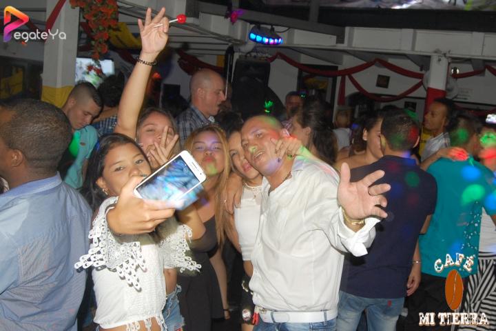 Foto 38 de Cafe mi Tierra - 3er & 4to Fds Oct. 2016 en Cafe Mi Tierra, Cali