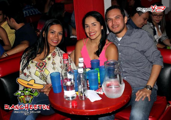 Foto 33 de Rancheeton - Oct 4 2014 en Rancheton Cali, Cali