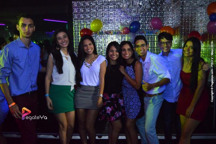 Foto 28 de Piso V - Sabado 14 de mayo 2016 en Bar Piso V Bucaramanga, Bucaramanga