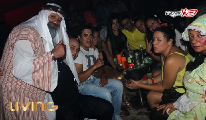 Foto 52 de Living Night Club - Halloween 2014 en Living Night Club, Cali