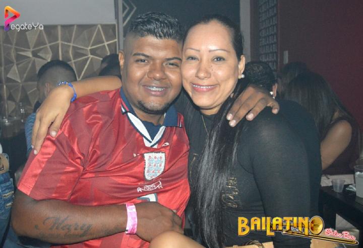 Foto 29 de Bailatino - 3ER Fds Mayo 2017 en Bailatino - Bar, Cali