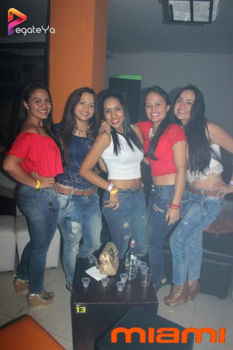 Foto 12 de Mami - 2do FDS Dic. 2015 en Miami Bar Cali, Cali