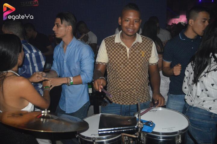 Foto 26 de la clave - AMOR & AMISTAD 2016 en La Clave Night Club, Cali