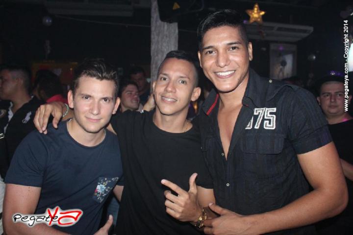 Foto 22 de CINEMA 20 Y 21 de SEPT 2014 en D8 club, Cartagena