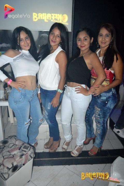 Foto 12 de Bailatino - 1er & 4to Fds Oct 2016 en Bailatino - Bar, Cali