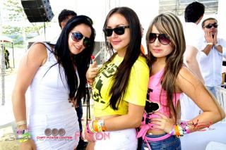 Foto 66 de Black And White Cali 2012 en Fiestas Colombia, Medellín