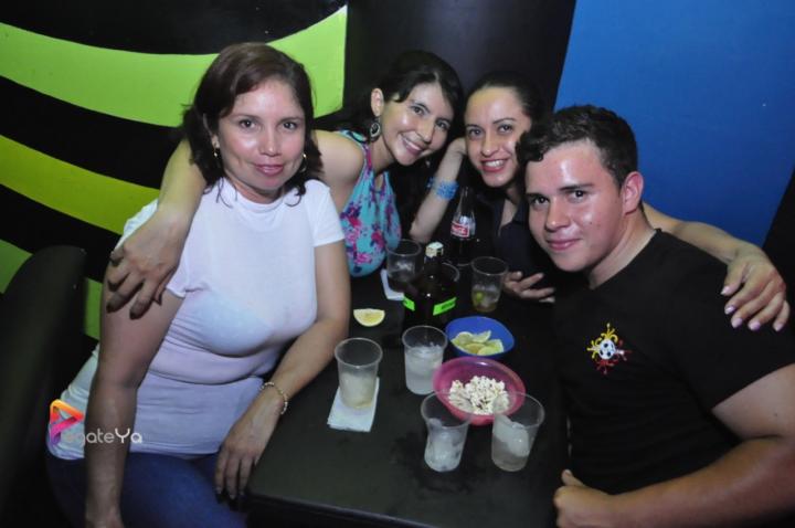 Foto 4 de El Manicomio sábado 30 de mayo 2015 en Discoteca El Manicomio Bucaramanga, Bucaramanga