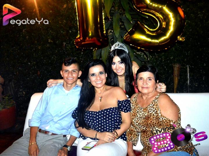 Foto 48 de living 80 - 2do/3er Junio 2016 en Living Ochentas Cali, Cali