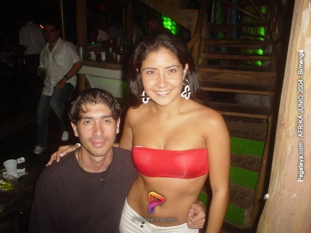 Foto 9 de Afrika · 20 de julio de 2004 en Discoteca Afrika, Bucaramanga