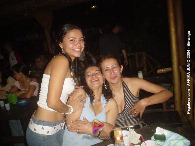 Foto 28 de Afrika · 20 de julio de 2004 en Discoteca Afrika, Bucaramanga