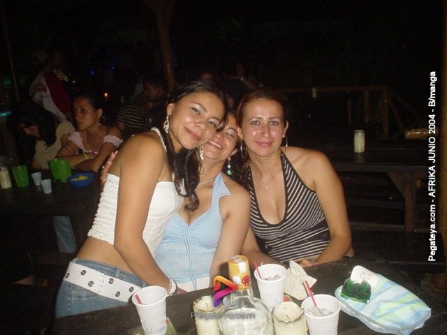 Foto 29 de Afrika · 20 de julio de 2004 en Discoteca Afrika, Bucaramanga