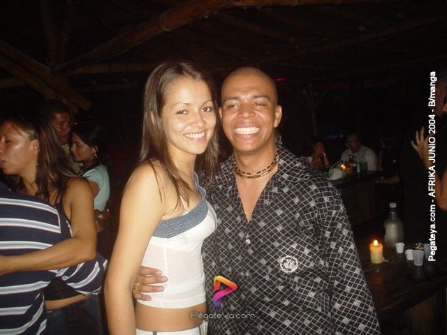 Foto 31 de Afrika · 20 de julio de 2004 en Discoteca Afrika, Bucaramanga