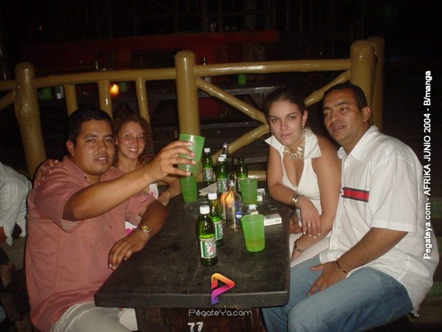 Foto 47 de Afrika · 20 de julio de 2004 en Discoteca Afrika, Bucaramanga