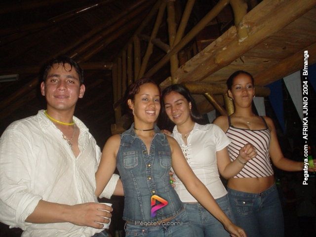 Foto 48 de Afrika · 20 de julio de 2004 en Discoteca Afrika, Bucaramanga