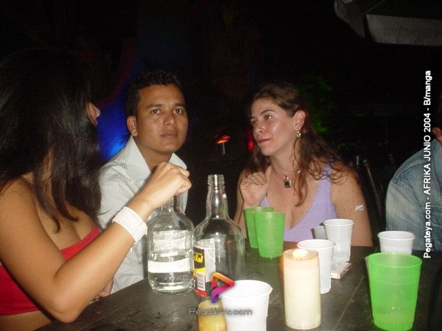 Foto 93 de Afrika · 20 de julio de 2004 en Discoteca Afrika, Bucaramanga