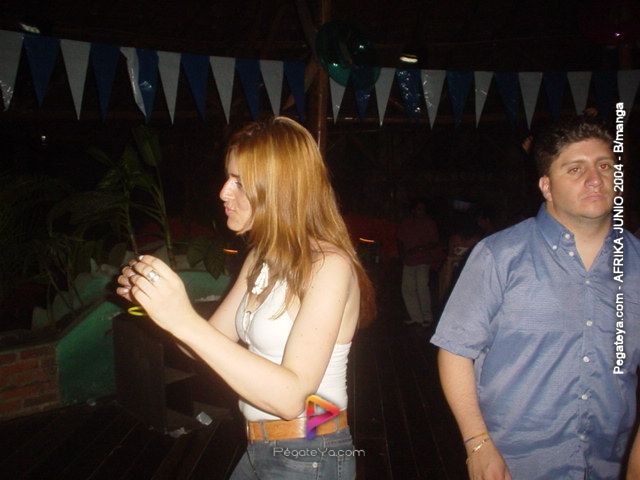 Foto 98 de Afrika · 20 de julio de 2004 en Discoteca Afrika, Bucaramanga
