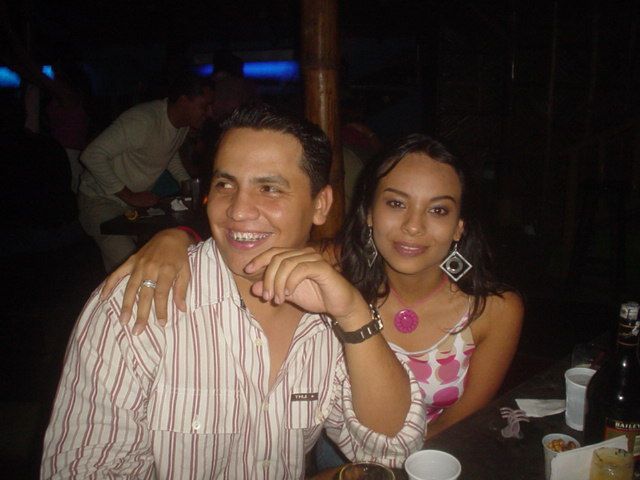 Foto 122 de Afrika · 20 de julio de 2004 en Discoteca Afrika, Bucaramanga