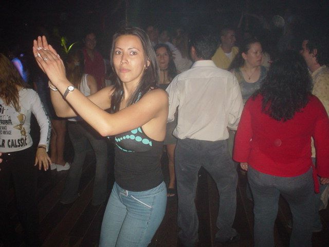 Foto 124 de Afrika · 20 de julio de 2004 en Discoteca Afrika, Bucaramanga