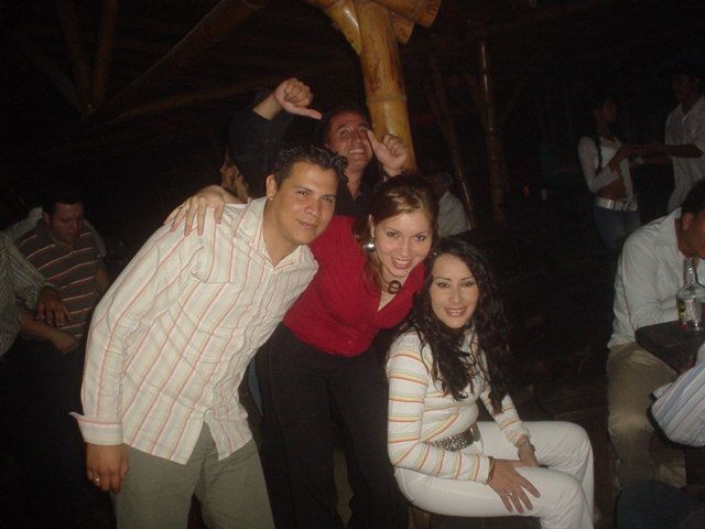 Foto 128 de Afrika · 20 de julio de 2004 en Discoteca Afrika, Bucaramanga