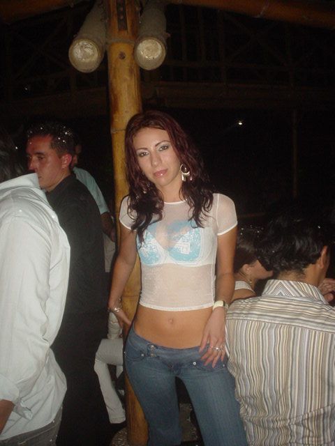 Foto 147 de Afrika · 20 de julio de 2004 en Discoteca Afrika, Bucaramanga