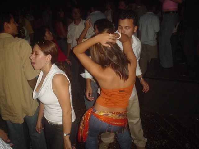 Foto 177 de Afrika · 20 de julio de 2004 en Discoteca Afrika, Bucaramanga