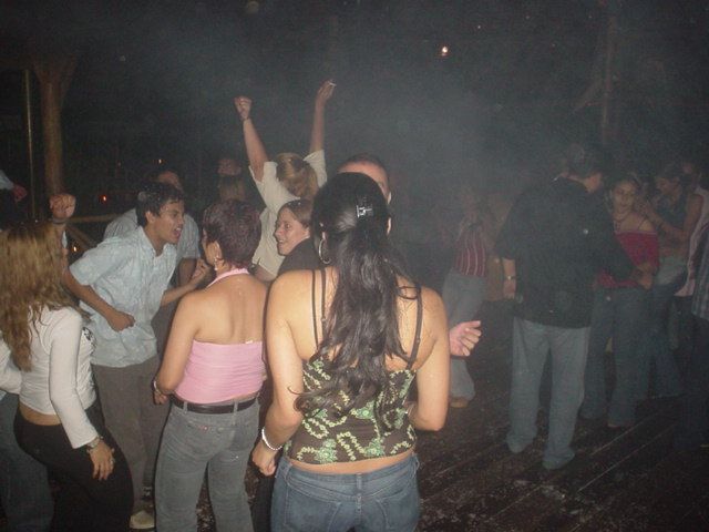 Foto 179 de Afrika · 20 de julio de 2004 en Discoteca Afrika, Bucaramanga