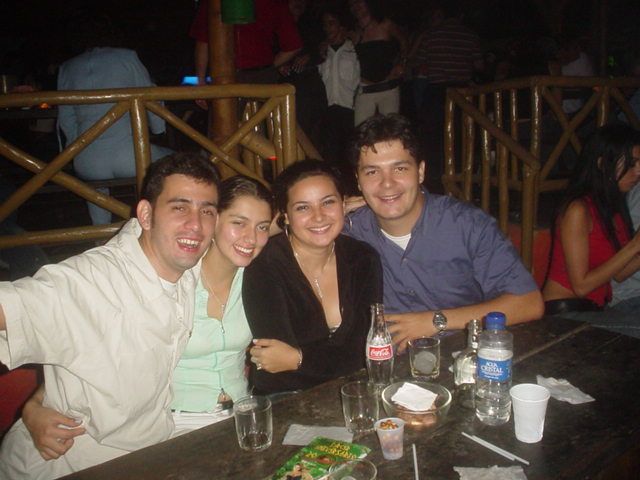 Foto 201 de Afrika · 20 de julio de 2004 en Discoteca Afrika, Bucaramanga
