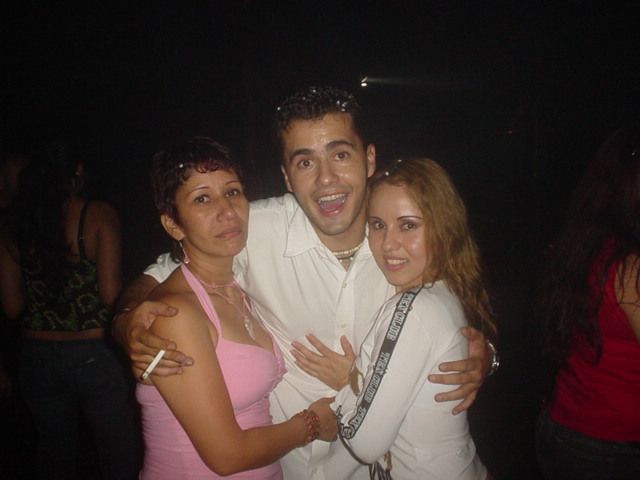 Foto 214 de Afrika · 20 de julio de 2004 en Discoteca Afrika, Bucaramanga