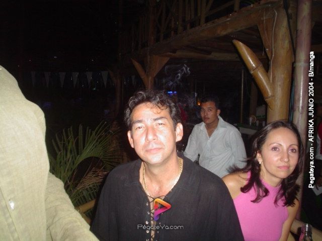 Foto 232 de Afrika · 20 de julio de 2004 en Discoteca Afrika, Bucaramanga