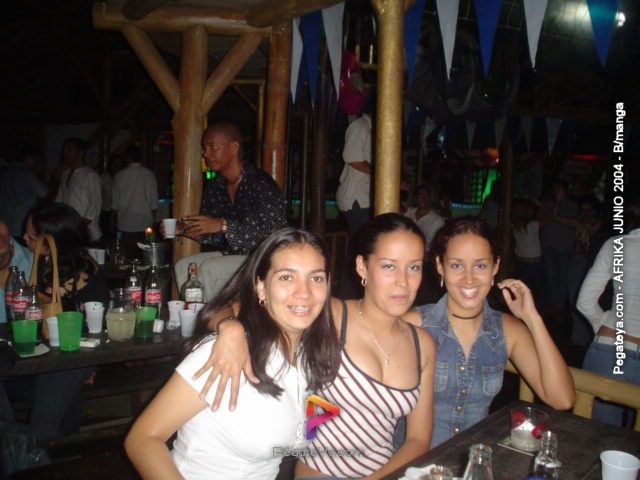 Foto 238 de Afrika · 20 de julio de 2004 en Discoteca Afrika, Bucaramanga