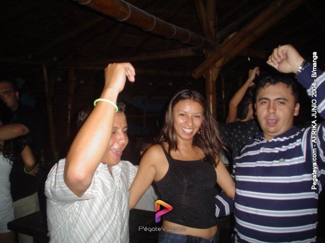 Foto 241 de Afrika · 20 de julio de 2004 en Discoteca Afrika, Bucaramanga