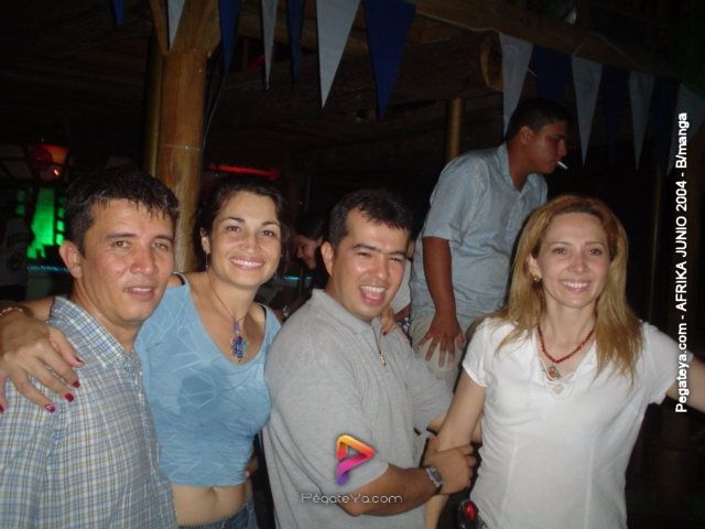 Foto 256 de Afrika · 20 de julio de 2004 en Discoteca Afrika, Bucaramanga