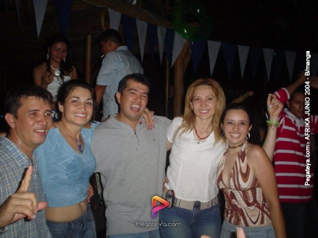 Foto 257 de Afrika · 20 de julio de 2004 en Discoteca Afrika, Bucaramanga