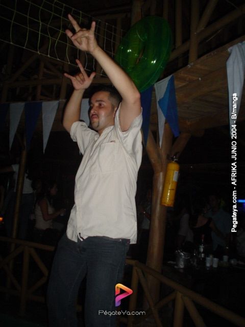 Foto 258 de Afrika · 20 de julio de 2004 en Discoteca Afrika, Bucaramanga