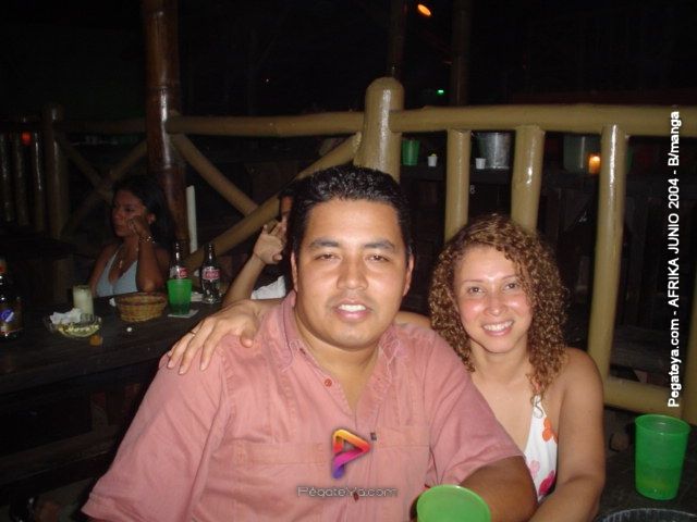 Foto 264 de Afrika · 20 de julio de 2004 en Discoteca Afrika, Bucaramanga