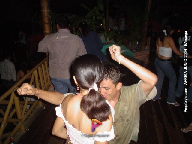 Foto 276 de Afrika · 20 de julio de 2004 en Discoteca Afrika, Bucaramanga