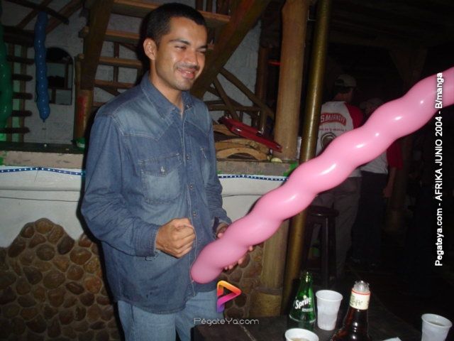 Foto 278 de Afrika · 20 de julio de 2004 en Discoteca Afrika, Bucaramanga