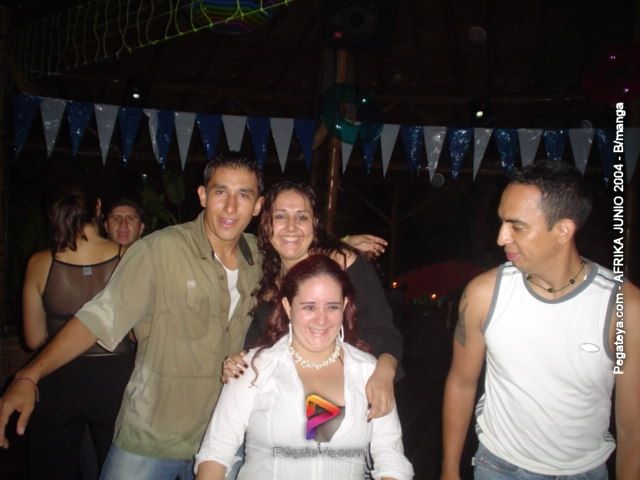 Foto 287 de Afrika · 20 de julio de 2004 en Discoteca Afrika, Bucaramanga