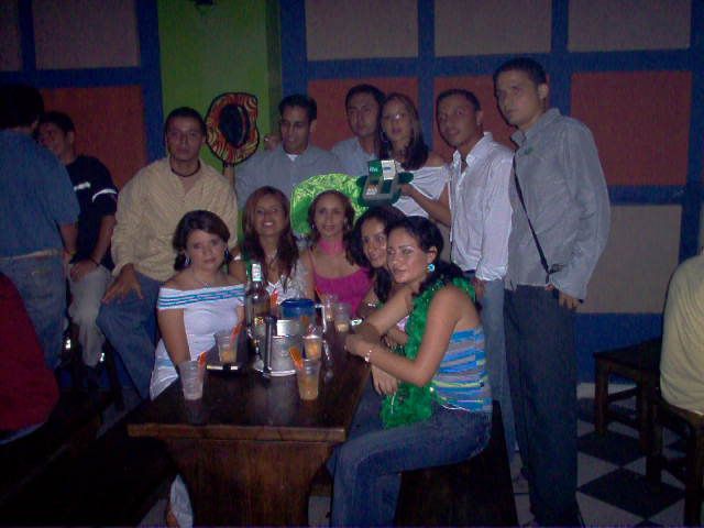 Foto 68 de Bar Antes DE · 20 de julio de 2004 en Bar Antes DE, Bucaramanga