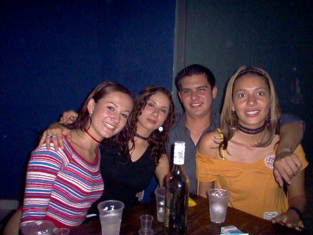Foto 76 de Bar Antes DE · 20 de julio de 2004 en Bar Antes DE, Bucaramanga