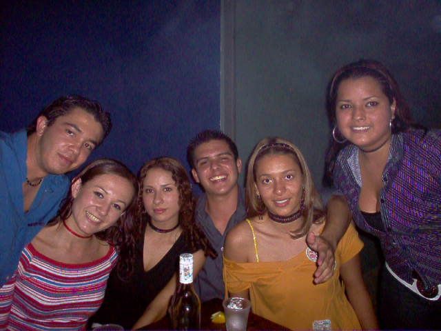 Foto 78 de Bar Antes DE · 20 de julio de 2004 en Bar Antes DE, Bucaramanga