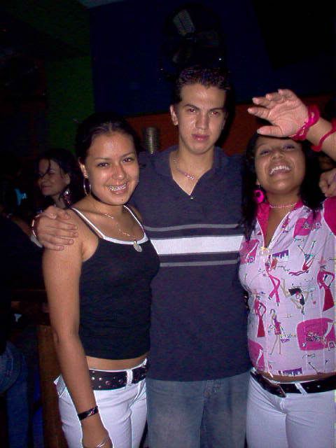 Foto 82 de Bar Antes DE · 20 de julio de 2004 en Bar Antes DE, Bucaramanga
