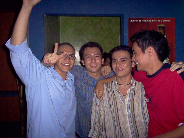 Foto 83 de Bar Antes DE · 20 de julio de 2004 en Bar Antes DE, Bucaramanga