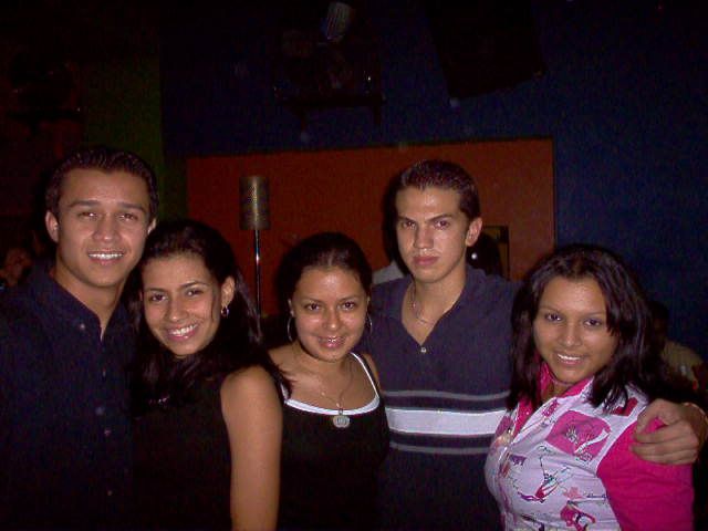 Foto 84 de Bar Antes DE · 20 de julio de 2004 en Bar Antes DE, Bucaramanga