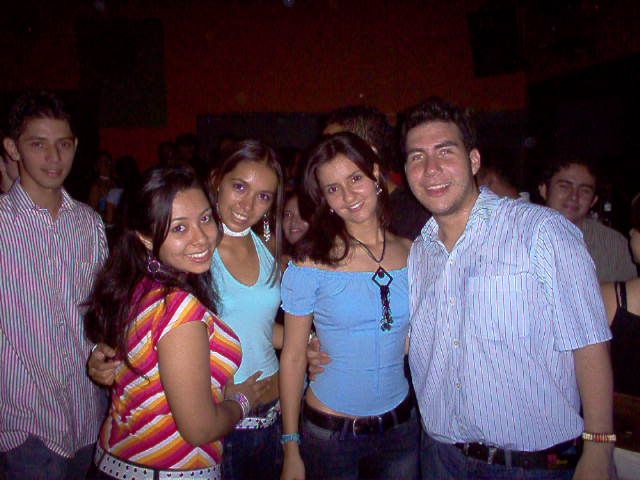 Foto 109 de Bar Antes DE · 20 de julio de 2004 en Bar Antes DE, Bucaramanga