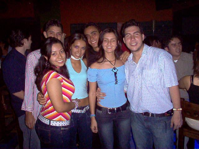 Foto 110 de Bar Antes DE · 20 de julio de 2004 en Bar Antes DE, Bucaramanga